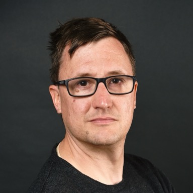 Porträtfoto von Dr. Florian Köhler