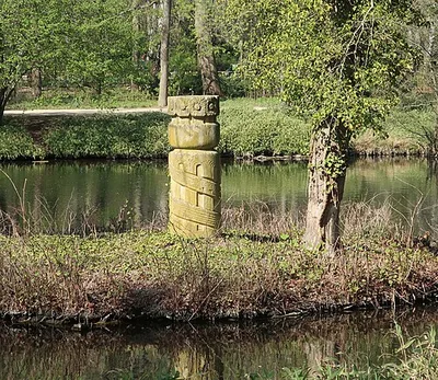 Rousseau-Säule