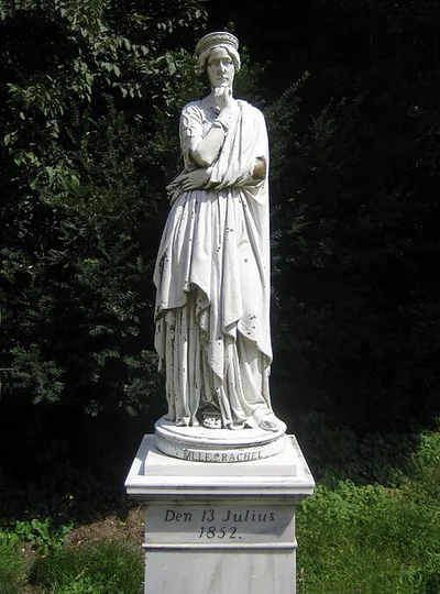 Statuette der Schauspielerin Mademoiselle Elisa Rachel (Kopie)