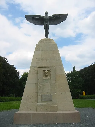 Otto-Lilienthal-Denkmal