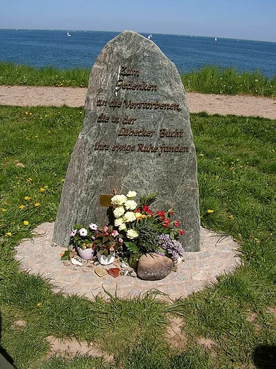 Gedenkstein für Seebestattungen