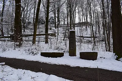 Gustav Waldau Denkmal
