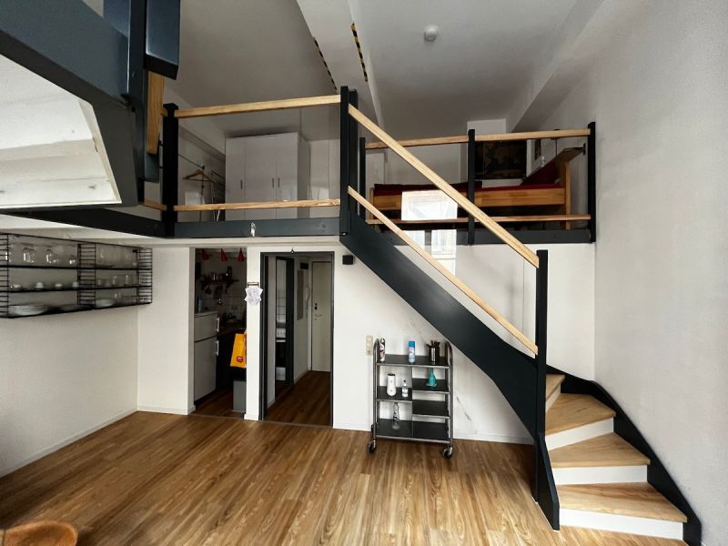 Charming old maisonette near the main station